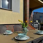 Hel Apartment- Tranquil Retreat, 15 Minutes To The Sea & Gdansk Center * Borkowo (Gdansk)