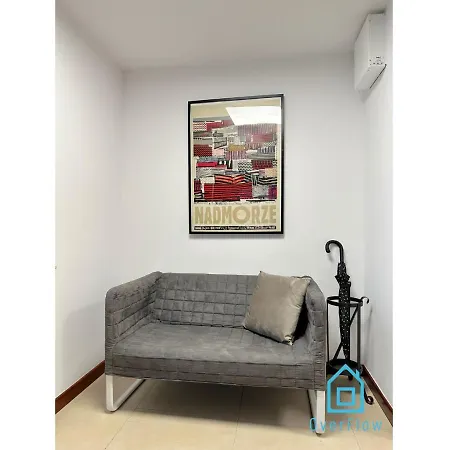 Hel Apartment- Tranquil Retreat, 15 Minutes To The Sea & Gdansk Center Appartement Borkowo (Gdansk)