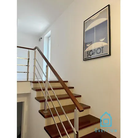 Hel Apartment- Tranquil Retreat, 15 Minutes To The Sea & Gdansk Center *