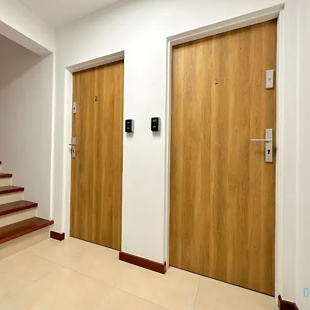 Hel Apartment- Tranquil Retreat, 15 Minutes To The Sea & Gdansk Center Apartament