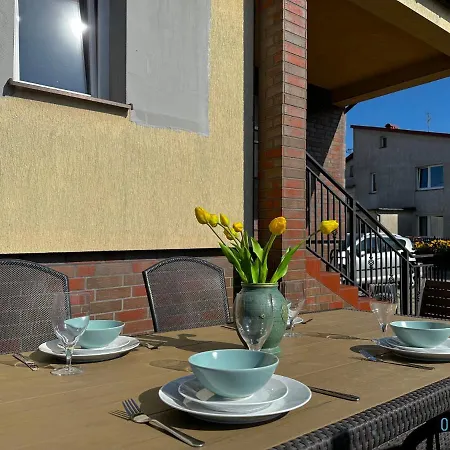 Hel Apartment- Tranquil Retreat, 15 Minutes To The Sea & Gdansk Center * Borkowo (Gdansk)