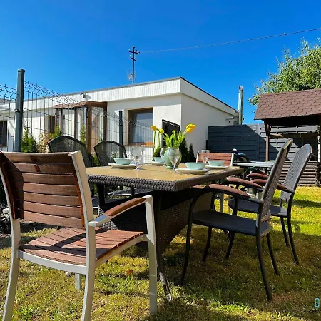 Hel Apartment- Tranquil Retreat, 15 Minutes To The Sea & Gdansk Center Borkowo (Gdansk)