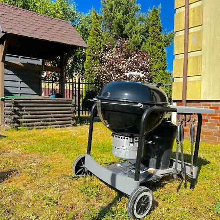 Hel Apartment- Tranquil Retreat, 15 Minutes To The Sea & Gdansk Center