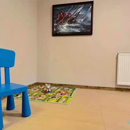 Hel Apartment- Tranquil Retreat, 15 Minutes To The Sea & Gdansk Center Apartmán *