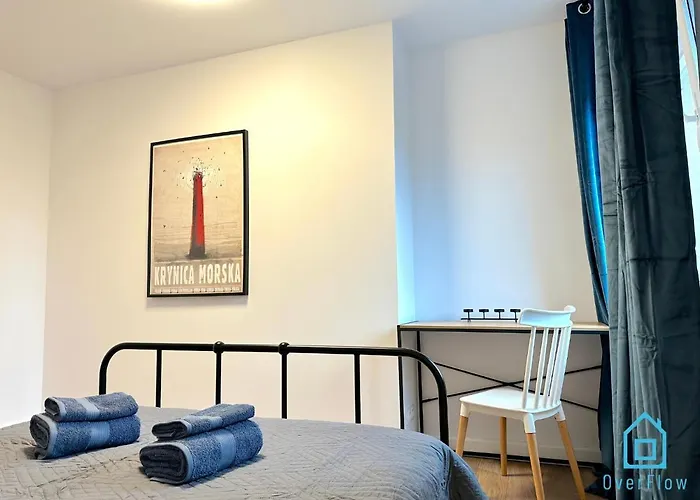 Hel Apartment- Tranquil Retreat, 15 Minutes To The Sea & Gdansk Center * Borkowo (Gdansk)