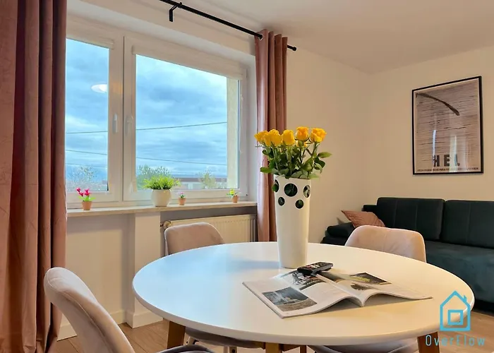 Hel Apartment- Tranquil Retreat, 15 Minutes To The Sea & Gdansk Center Apartamento Borkowo (Gdansk)
