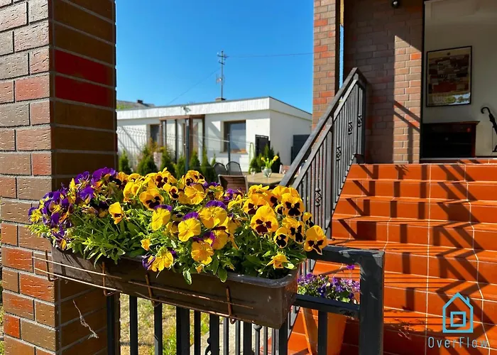 Hel Apartment- Tranquil Retreat, 15 Minutes To The Sea & Gdansk Center Borkowo (Gdansk)