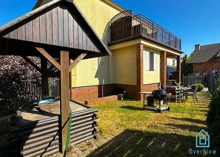 Hel Apartment- Tranquil Retreat, 15 Minutes To The Sea & Gdansk Center Apartamento *