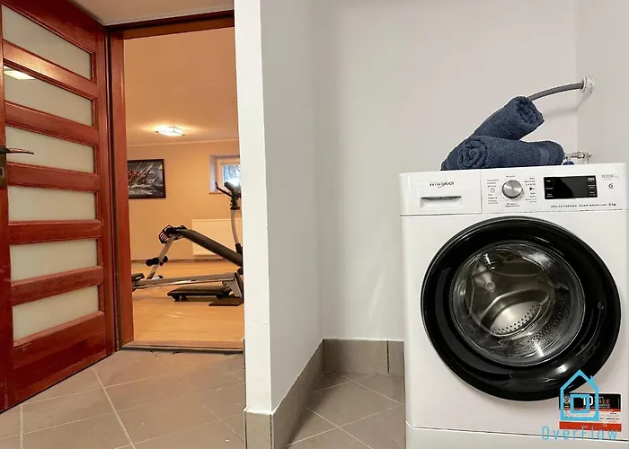 Hel Apartment- Tranquil Retreat, 15 Minutes To The Sea & Gdansk Center Borkowo (Gdansk)